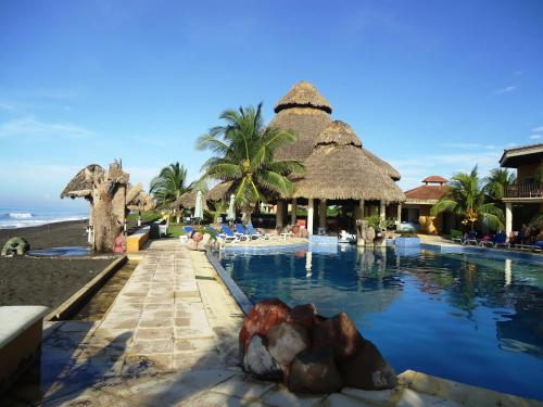 Hotel Cayman Suites, Taxisco