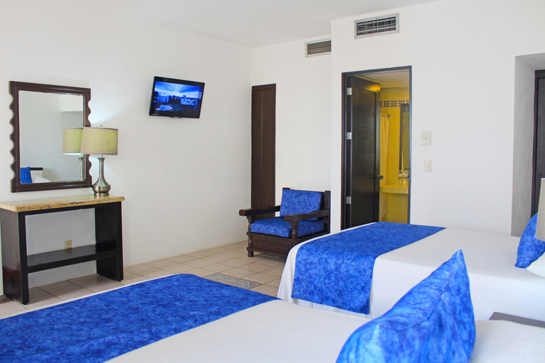 Bedroom 3, Hotel Delfin Puerto Vallarta, Puerto Vallarta
