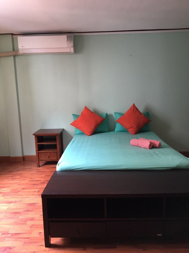 Pin Guest House, Dusit