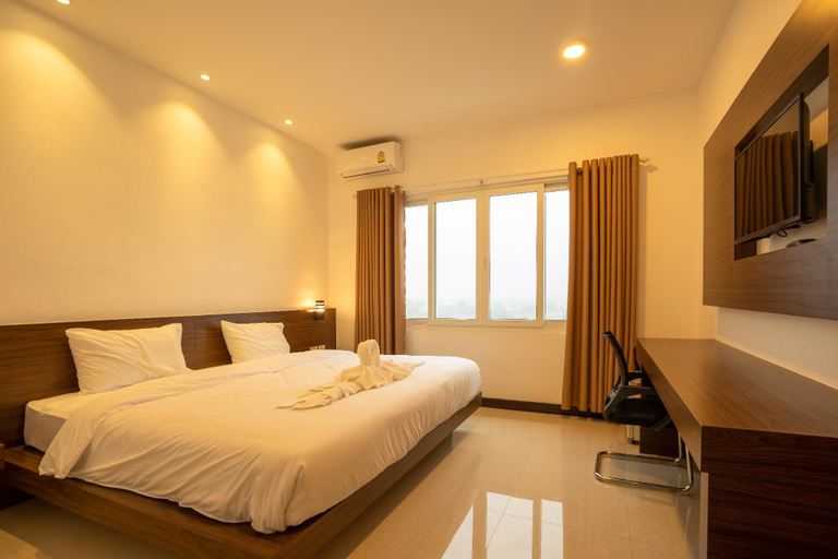 Bedroom 3, Intouch Riverside Hotel, Pakxe
