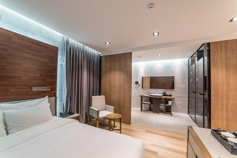 Bedroom, SC Helsinki Hotel, Haeundae
