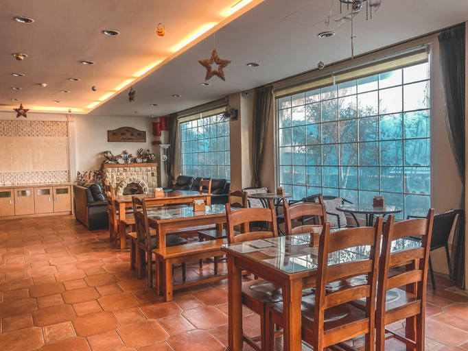 Food & Drinks 5, Euro Country Villa, Nantou