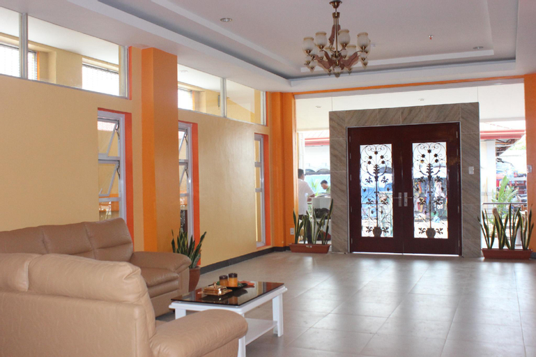 Public Area 2, One Averee Bay Hotel, Coron