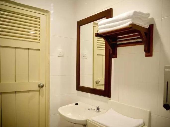 Bathroom 5, Dream Garden Resort, Langkawi
