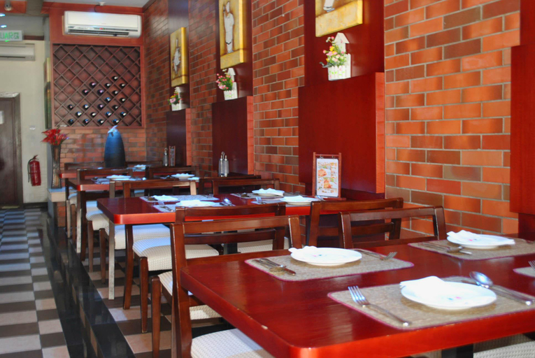 Food & Drinks, Fratini's Hotel, Labuan