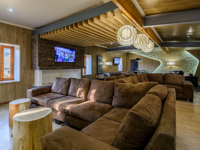 Public Area 3, Kiara Lodge, Thabo Mofutsanyane