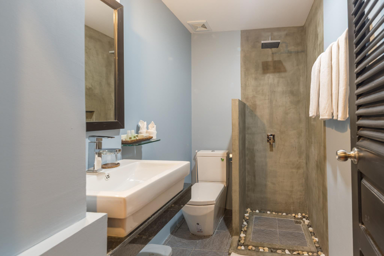 Bathroom, The Cyclo Siem Reap Hotel, Siem Reap