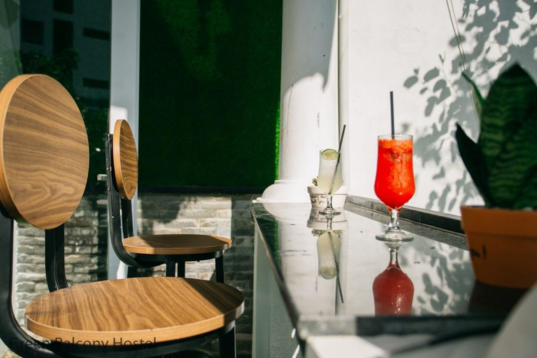 Food & Drinks