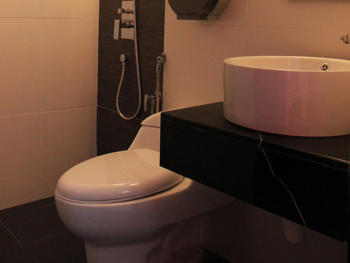 Bathroom 5, Time Hotel Seremban, Seremban