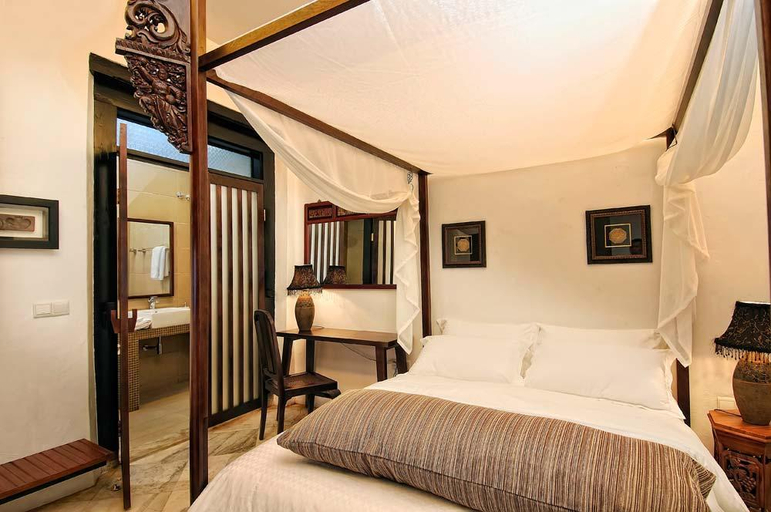 Bedroom 3, Courtyard @ Heeren Boutique Hotel, Malacca City