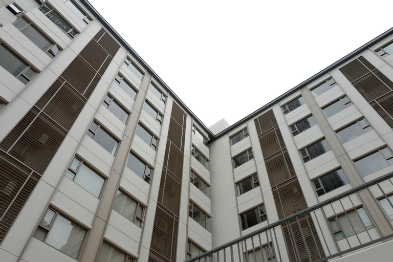 Exterior & Views 22