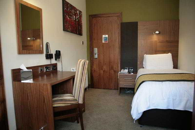 Bedroom 5, Acorn Hotel, Glasgow