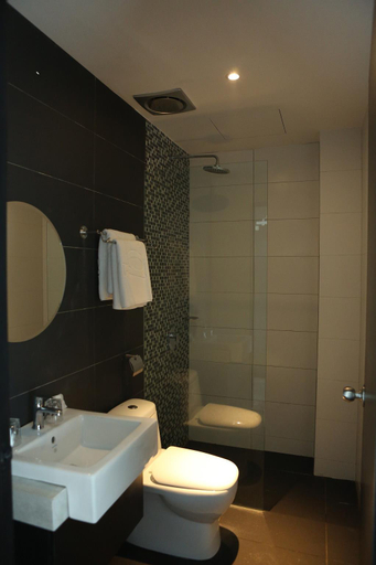 Bathroom 4, Beverly Hotel, Larut and Matang