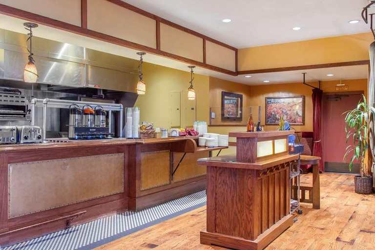 Public Area 2, Inn Marin and Suites, an Ascend Collection Hotel, Marin