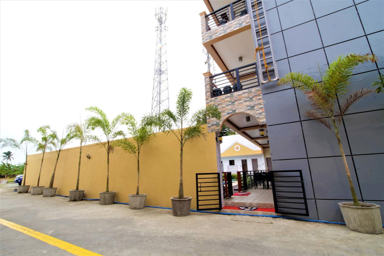 Exterior & Views 2, Hotel Georgina, Amadeo