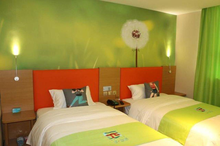 Bedroom 3, Pai Hotel Yining Huarui Hanren Street Dabazha, Ili Kazakh
