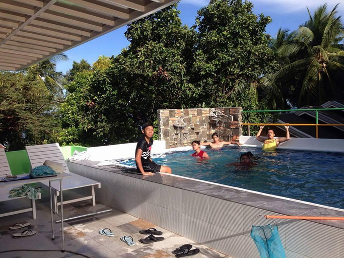 Sport & Beauty 3, Gravino Pension House, Oslob