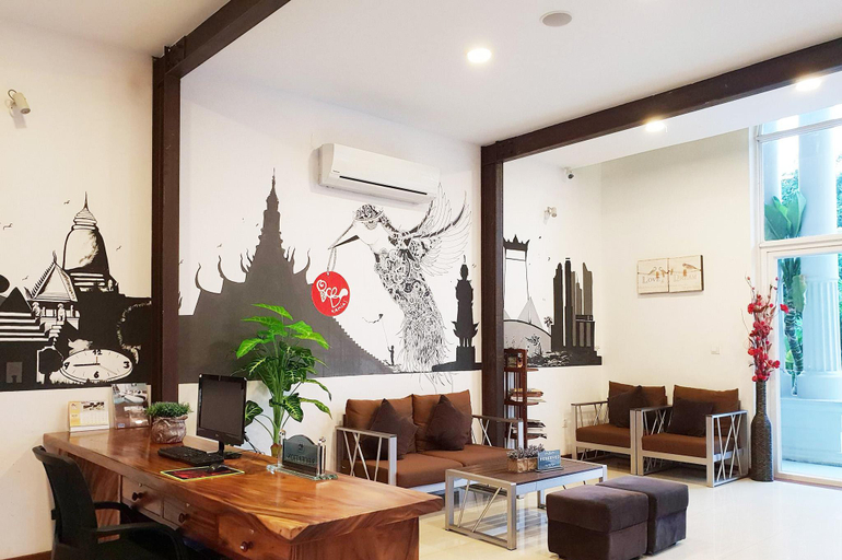 Public Area 2, D.I Residence, Phnom Penh
