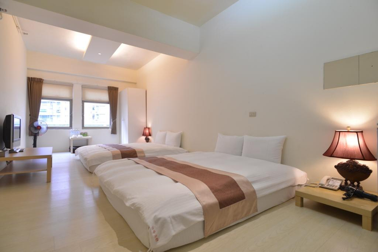 Bedroom 5, YA GO RIVER LODGE, New Taipei City