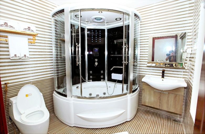 Bathroom 4, Gallant Hotel 154, Hải An