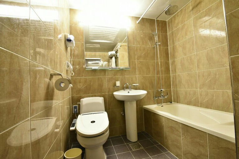 Bathroom 5, Hotel Samwon Plaza, Anyang