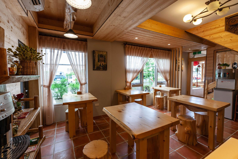 Food & Drinks 4, Tobe Home, Yilan