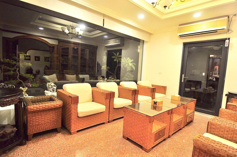 Public Area 5, Martin Wales Inn, Pingtung
