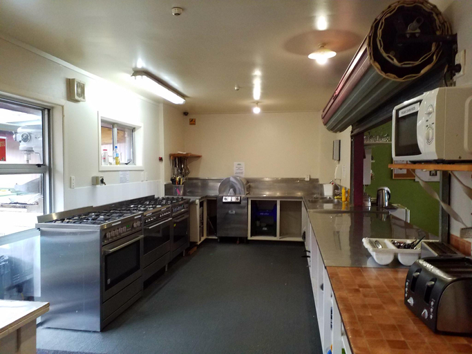 Bedroom 4, The Crossing Lodge and Backpackers, Ruapehu