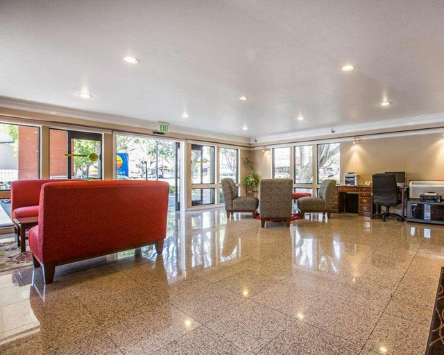Public Area 2, Hyland Inn near Pasadena Civic Center, Los Angeles