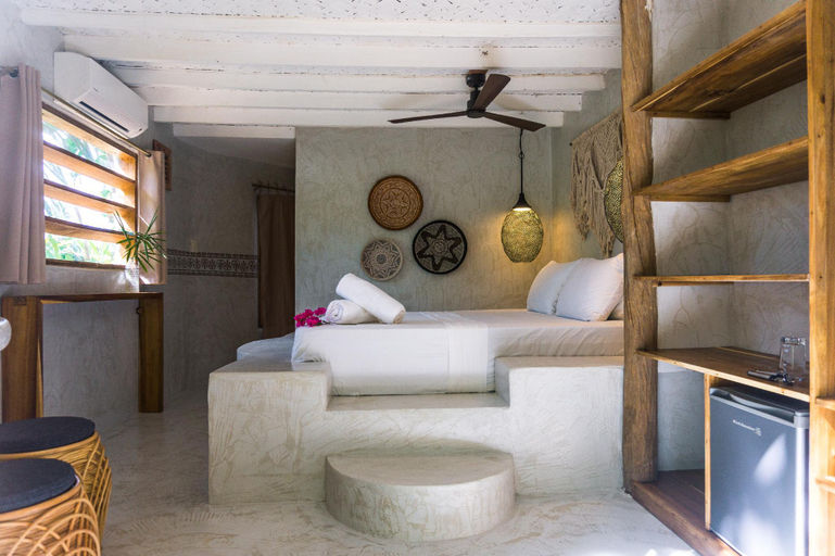 Bathroom 3, Villa Dali, El Nido