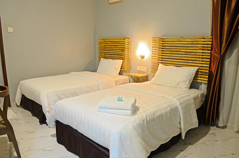 Bedroom 4, Hotel Mesra, Pokok Sena