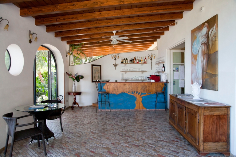 Public Area 4, Villa Enrica, Messina