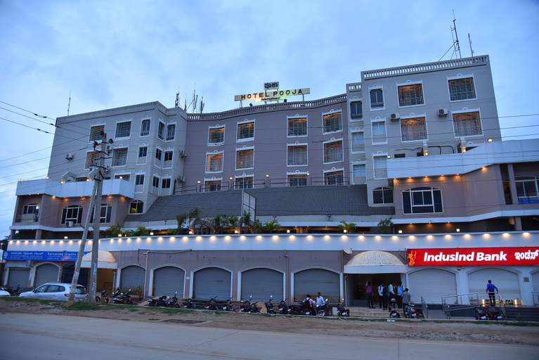 Exterior & Views 2, Hotel Pooja International, Davanagere