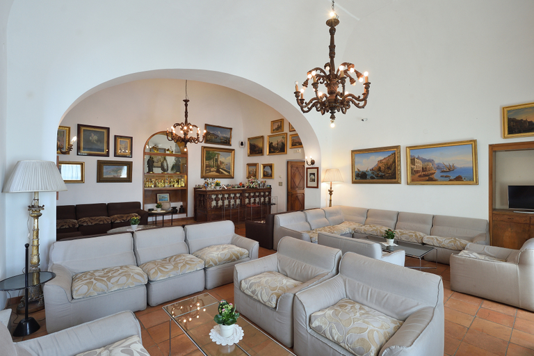 Public Area, Luna Convento, Salerno