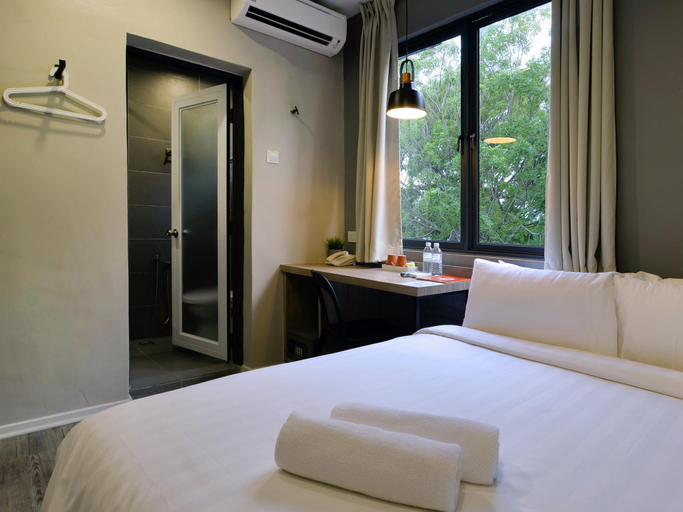 Bedroom 5, Chariton Hotel Alma, Central Seberang Perai