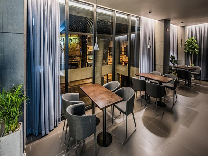 Public Area 2, Rivertain Hotel, Buk