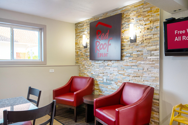 Public Area 2, Red Roof Inn Cameron, De Kalb