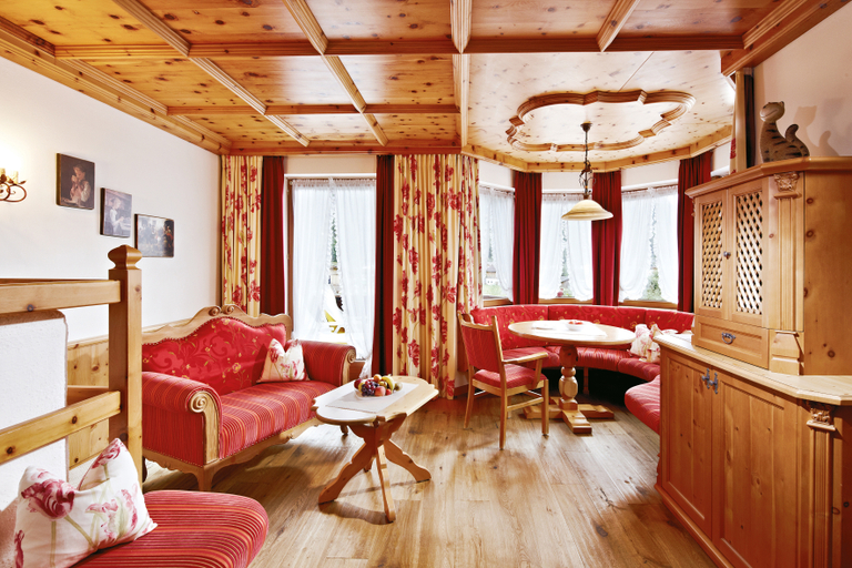 Public Area 4, Relais & Chateaux Spa Hotel Jagdhof, Innsbruck Land