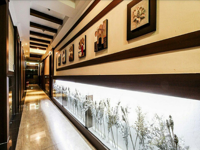 Public Area 2, Charlot Castle Hotel, Pyeongtaek