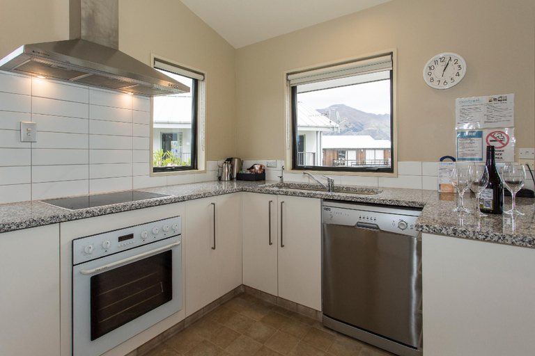 Bedroom 3, Clearbrook Motel and Serviced Apartments, Queenstown-Lakes