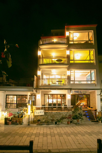 Exterior & Views 2, Blue Ocean Sunny Bed and Breakfast, Pingtung