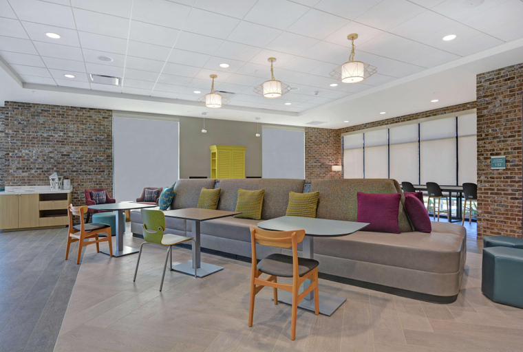 Public Area 2, Home2 Suites by Hilton Charleston Daniel Island, Berkeley
