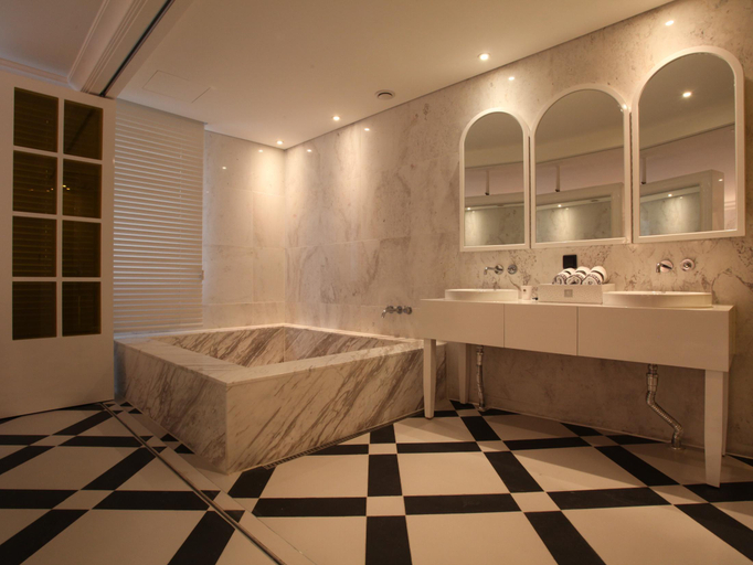 Bathroom 5, Cullinan Hotel, Jongno