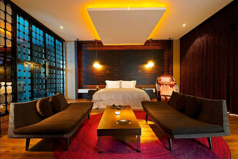 Public Area 4, Ease Motel, Nantou
