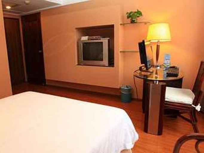 Bedroom, Hedong Hotel, Shenzhen