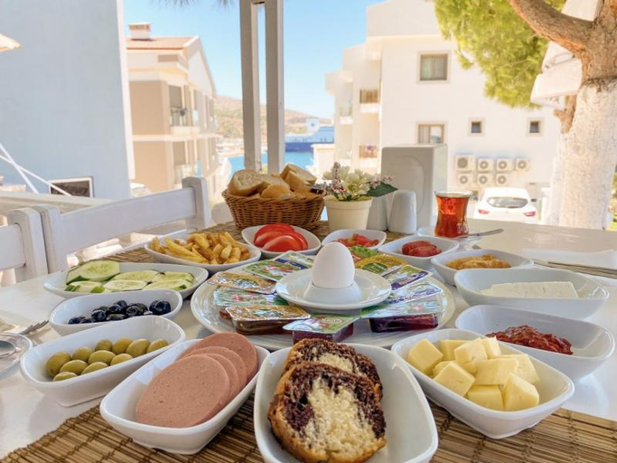 Food & Drinks 5, Minerva Port Hotel, Çeşme
