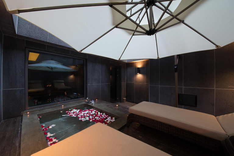 Exterior & Views, Adlige Hotel, Gangnam