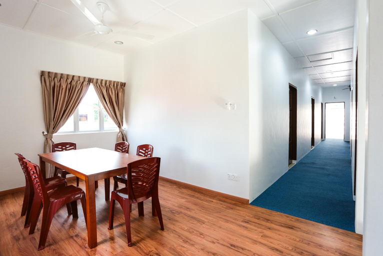 Others 5, MG Hotel, Mersing