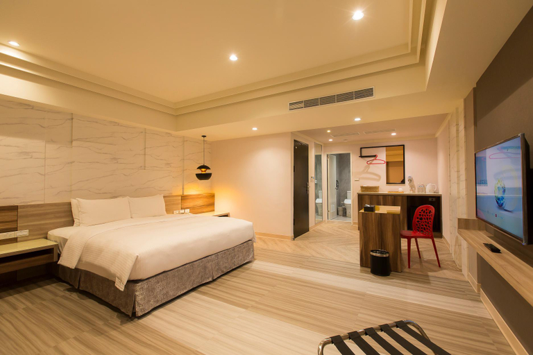 Bedroom, The Young Hotel, Hsinchu County