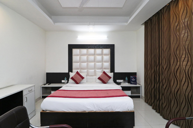OYO 8971 Woodstay Inn Sector 45, Gurgaon